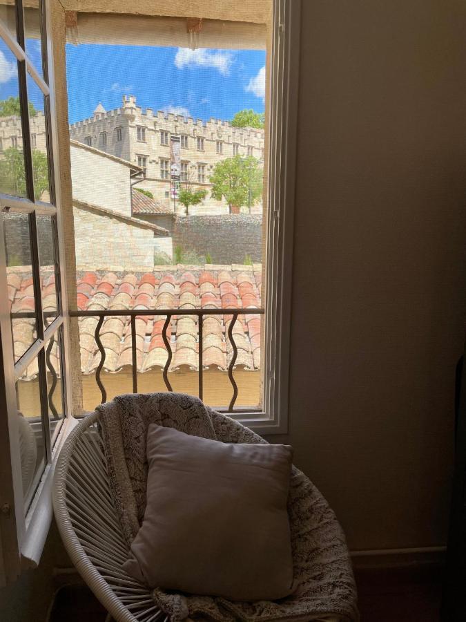 Appartement Aux Pieds Du Palais Des Papes. أفينيون المظهر الخارجي الصورة